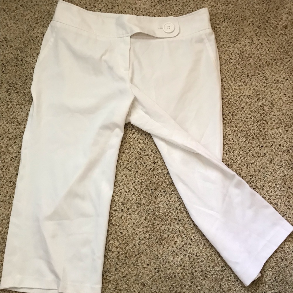 Cato Size 14 white casual/formal Capri Pants